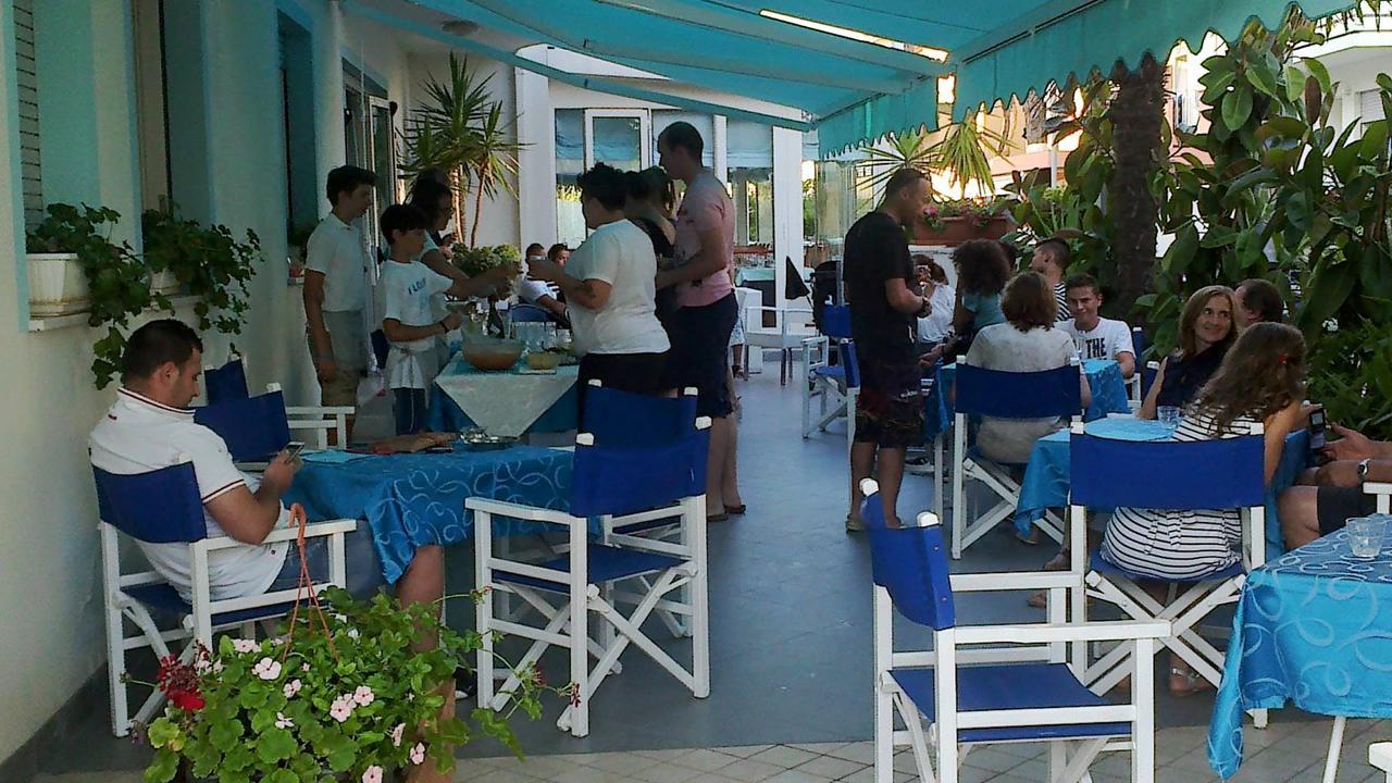 Hotel Albicocco 2*