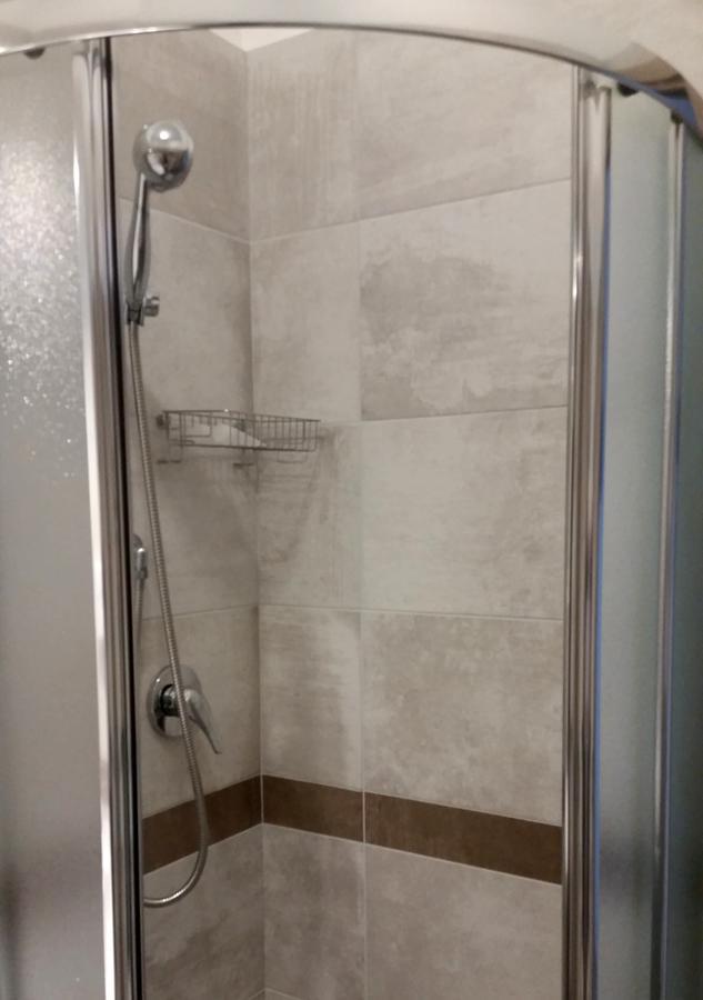 Caravelle Hotel 2*