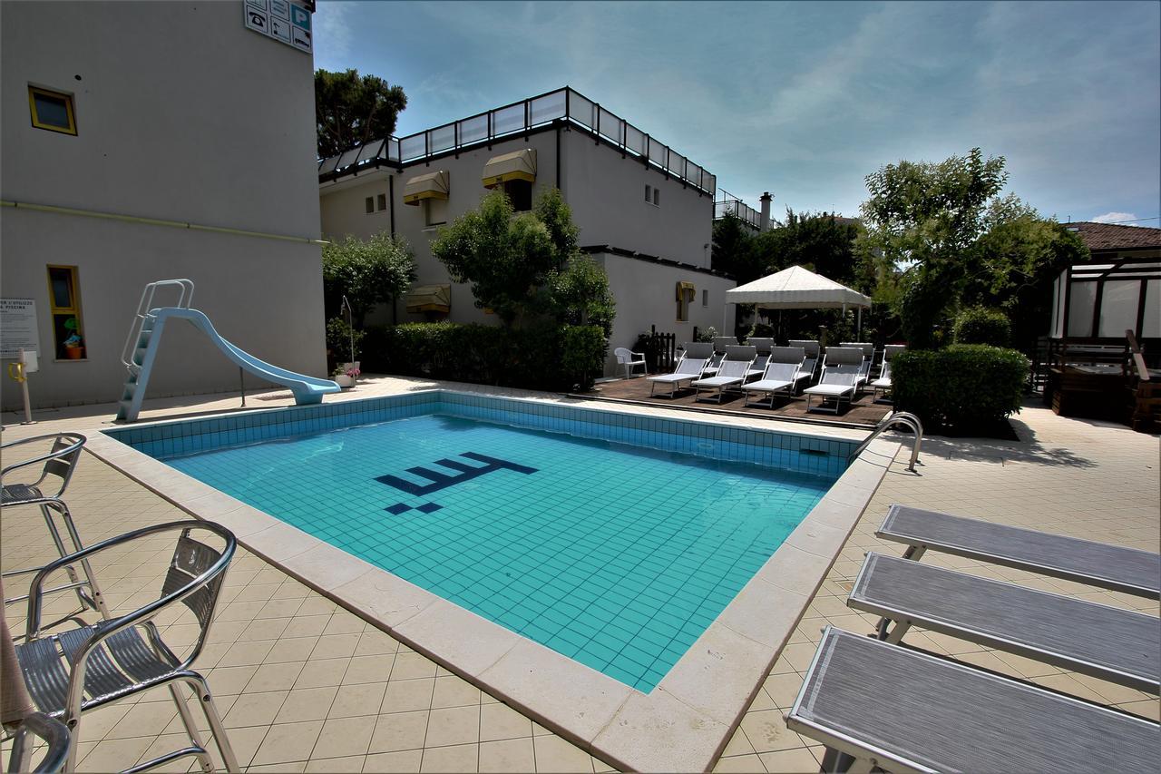 Marzia Con Piscina