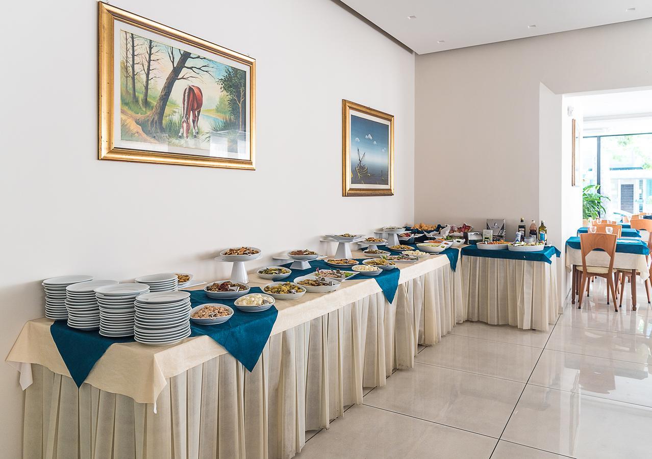 Hotel Astra 3*