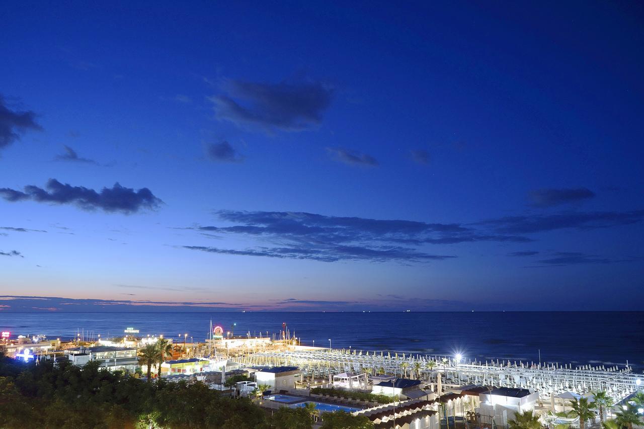 Atlantic & Hotel Riccione