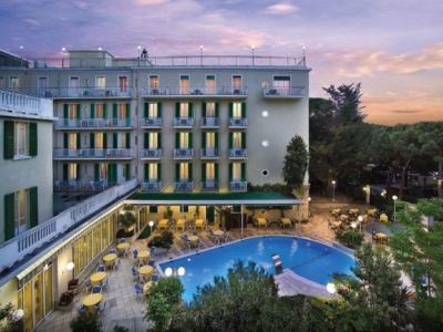 Vienna Touring 4*