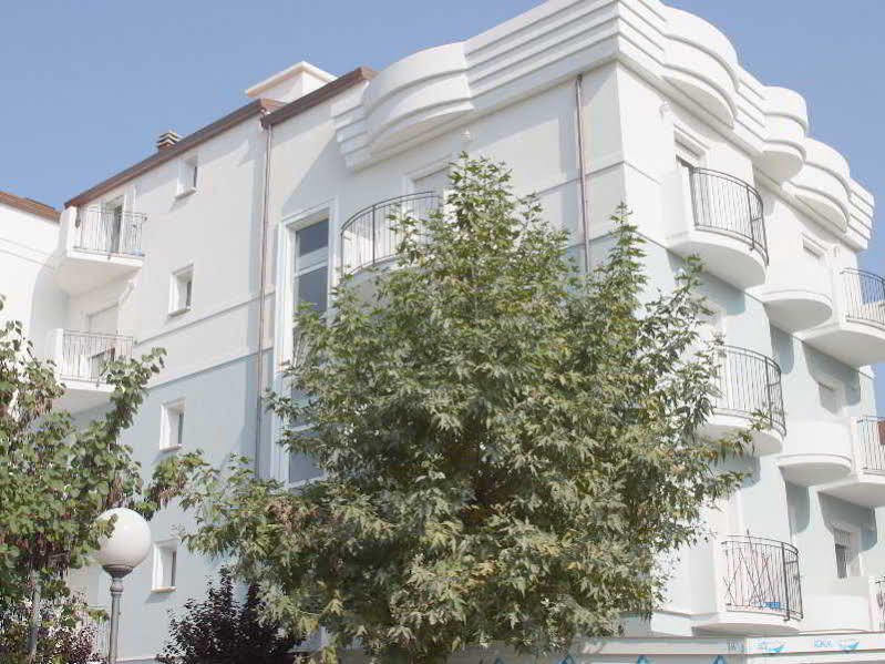 Mareo Aparthotel 3*