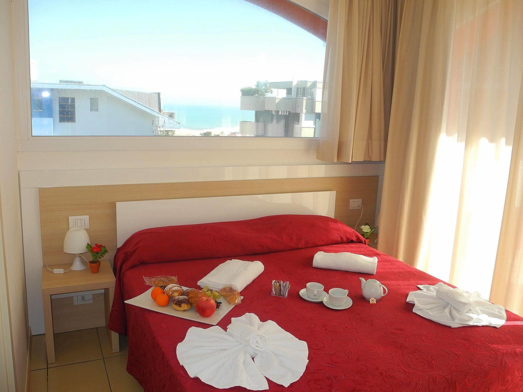 Tritone Hotel