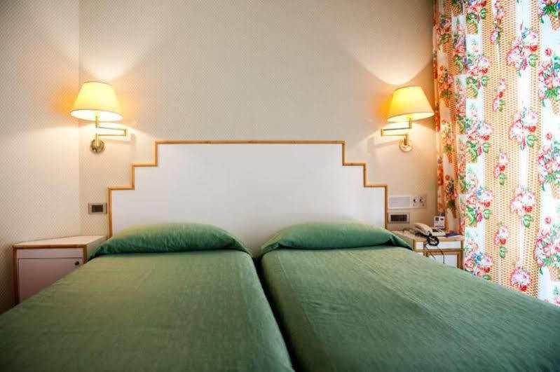 President - Vintage In Centro Hotel Riccione