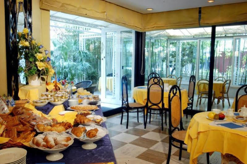 President Hotel