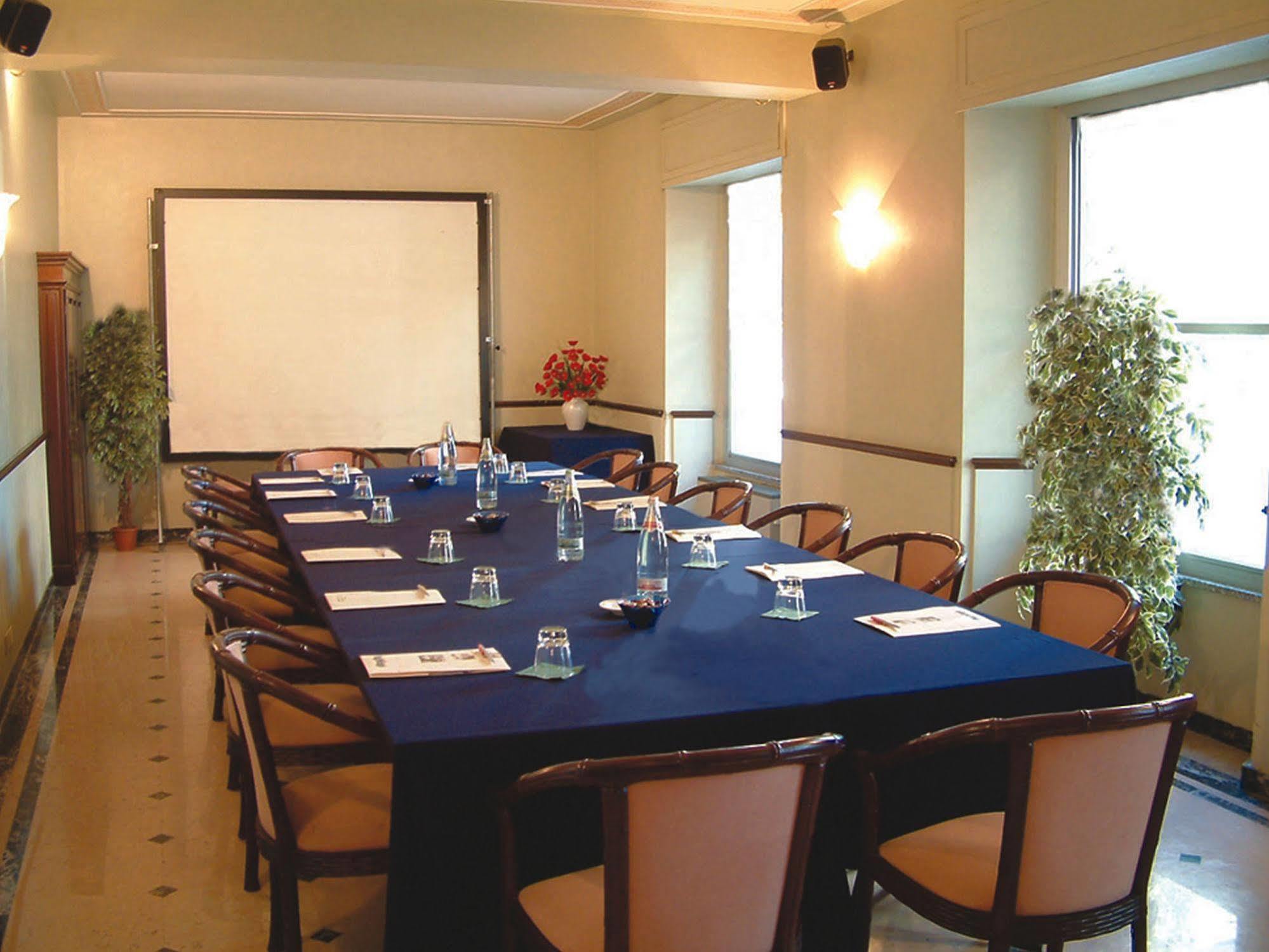 Milano Helvetia 3*