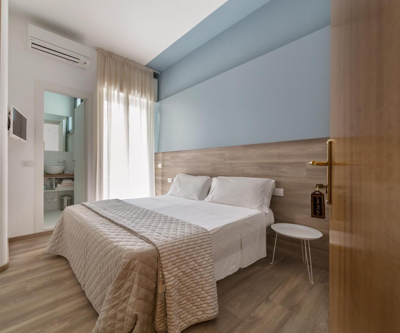 Di Luigi Hotel