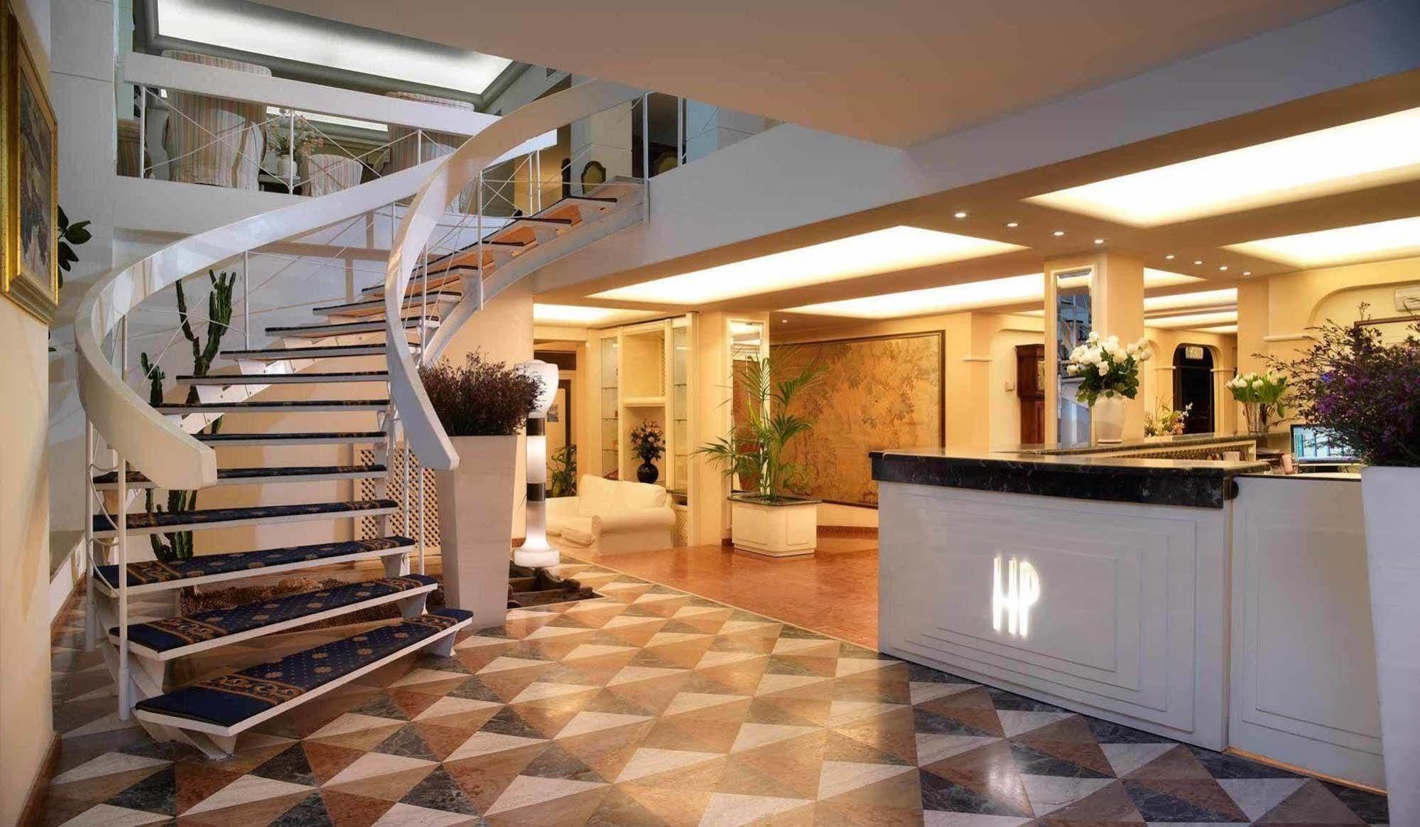 Promenade **** 5*