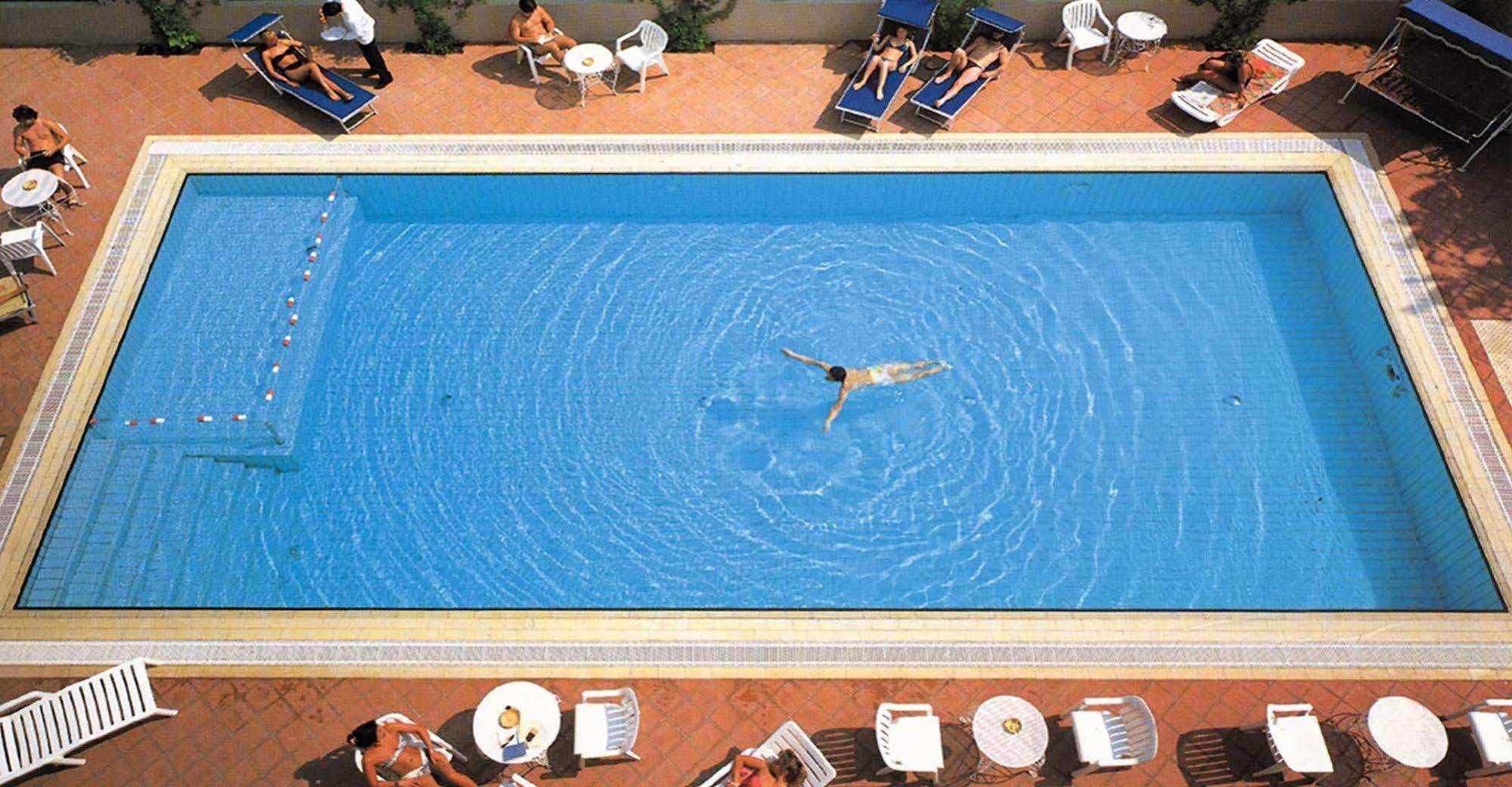 Promenade **** Hotel 5*