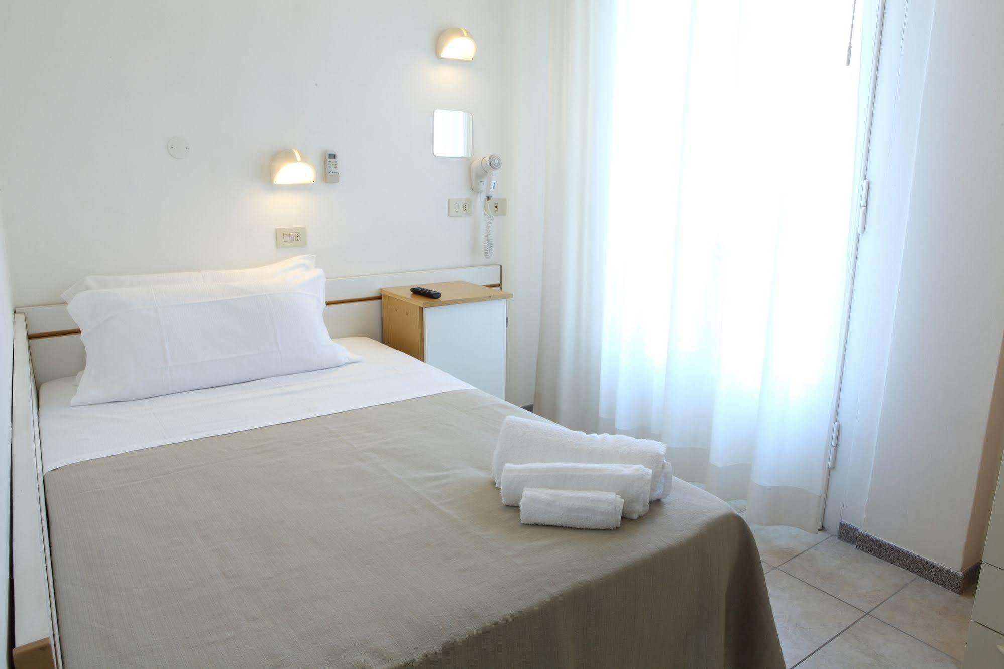Edelweiss 3* Riccione