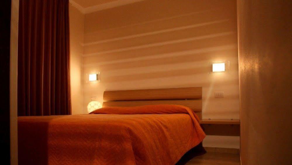 Ilario Aparthotel 2*