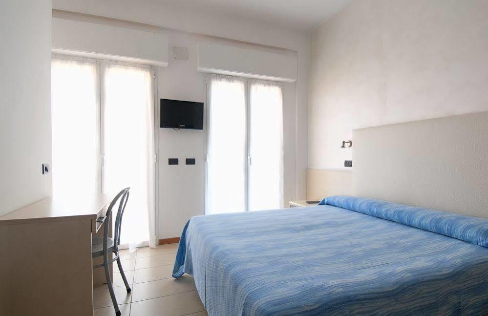 Aria Di Mare - Bed&brunch In Centro A 3*