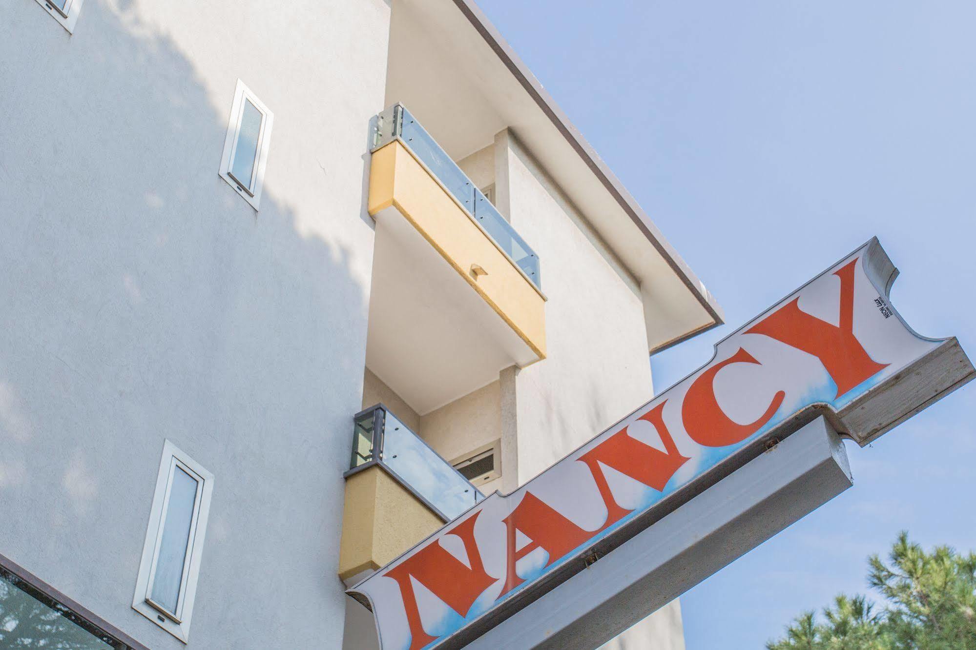 Nancy Hotel 2*