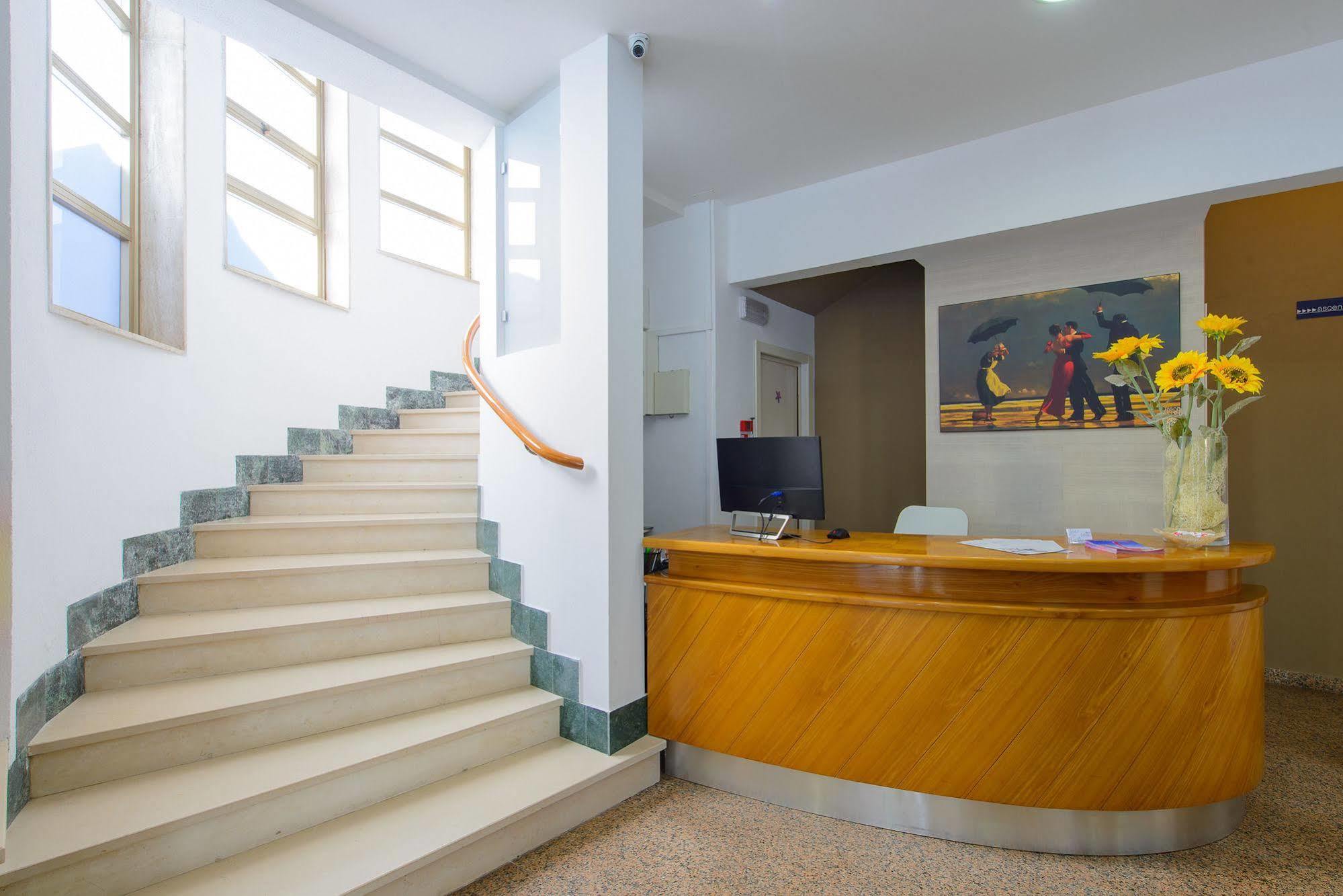 Falco Hotel 3*