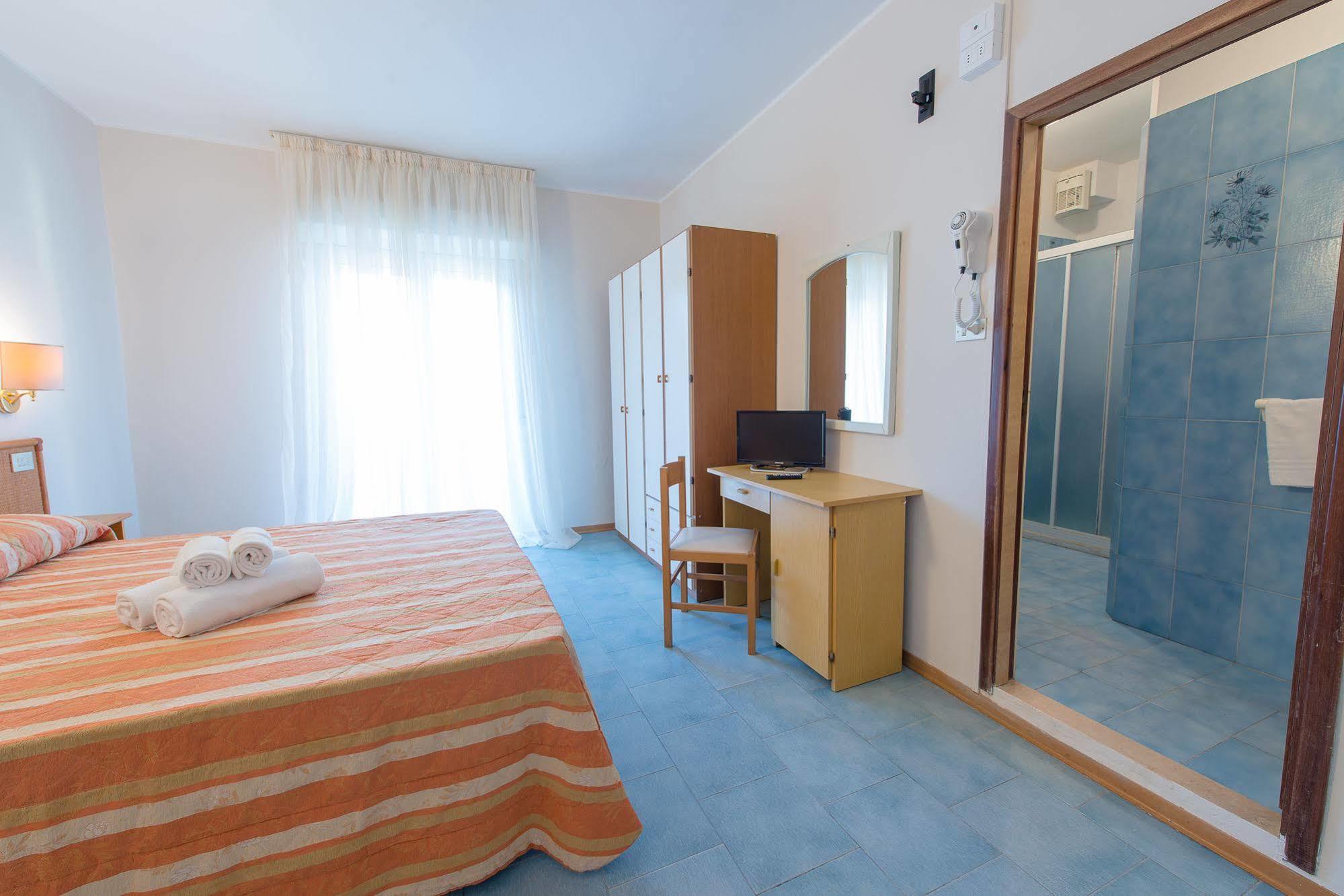 Falco 3* Riccione