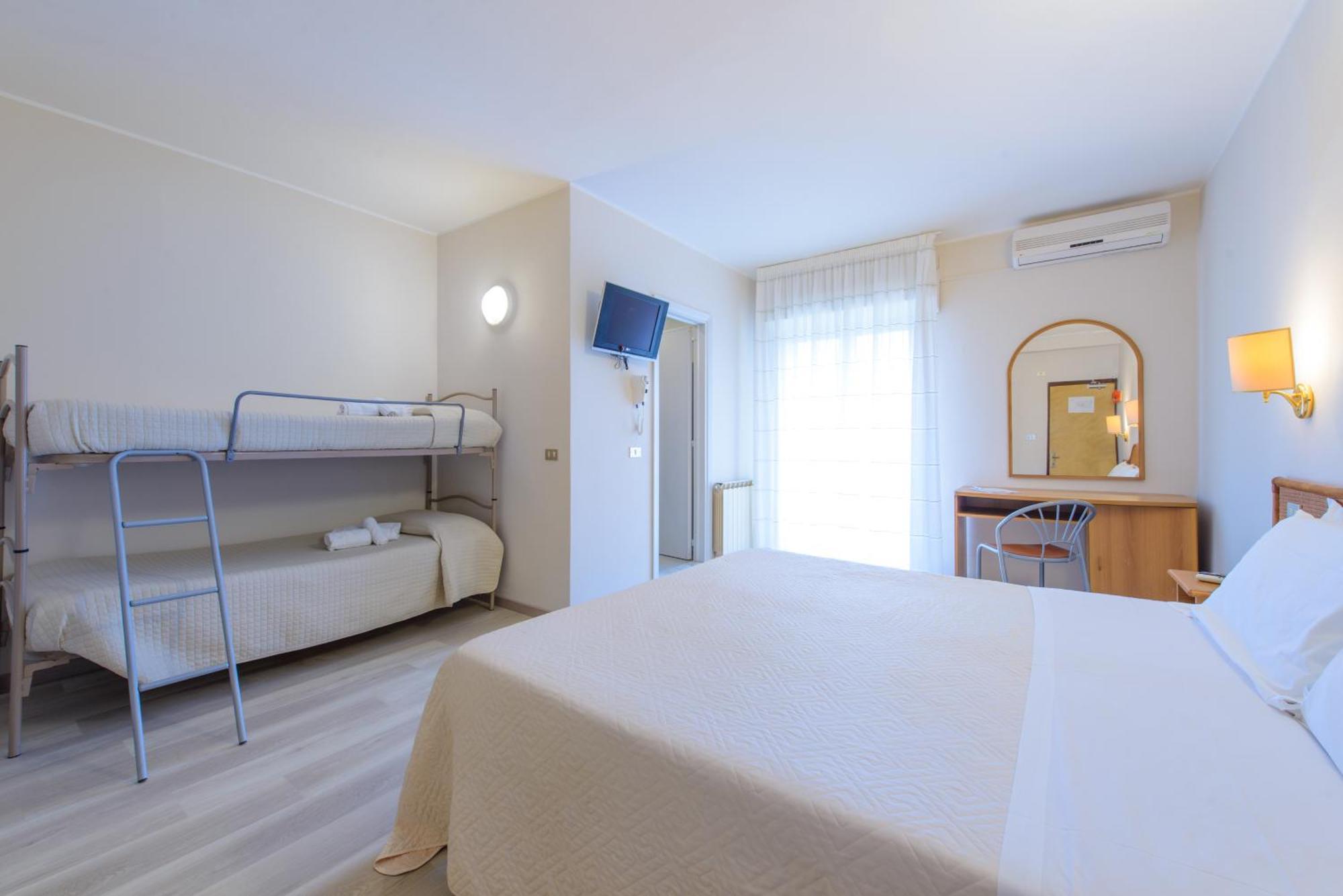 Falco Hotel 3*
