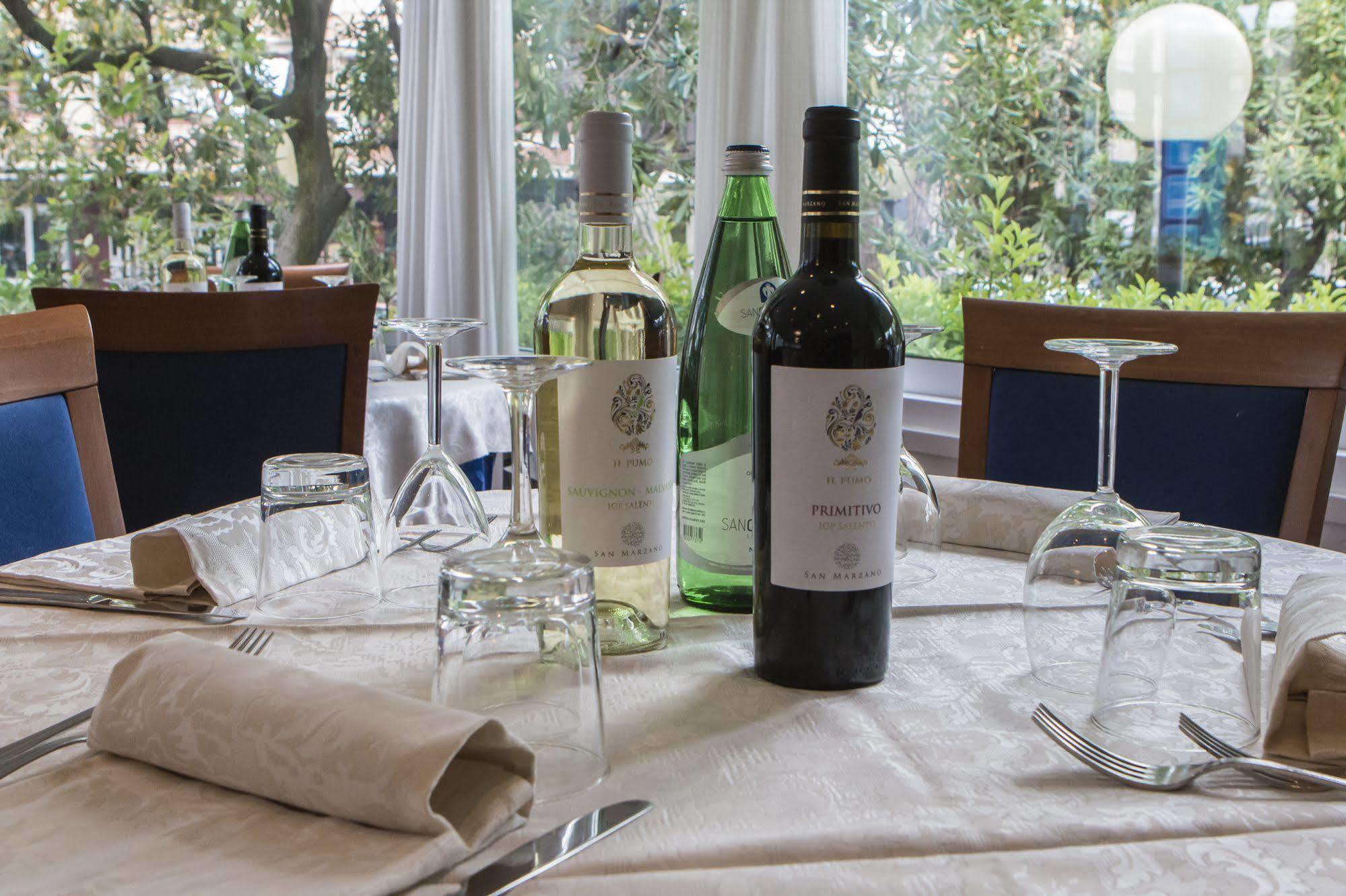 Hotel Zanarini 3*