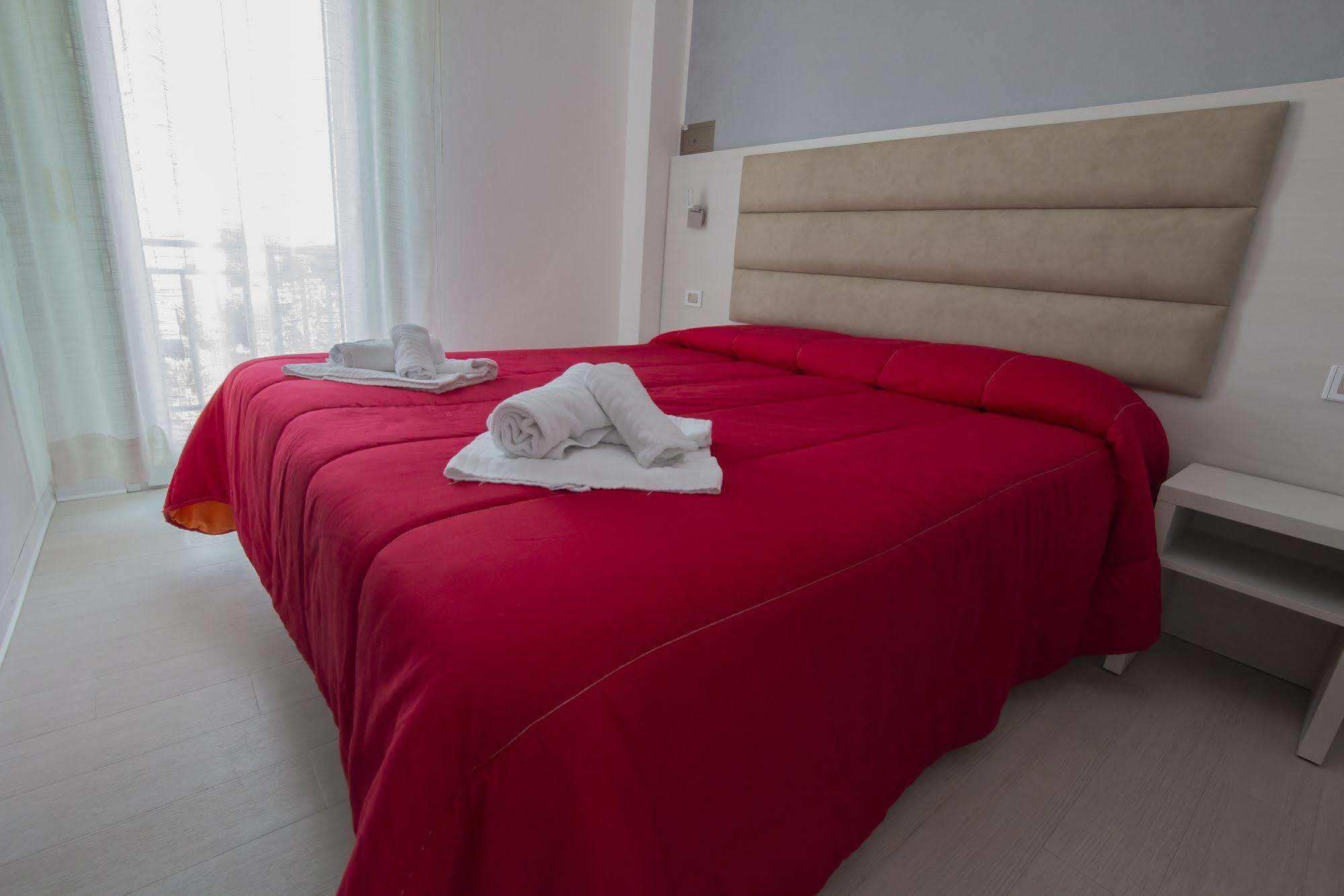 Hotel Zanarini 3*