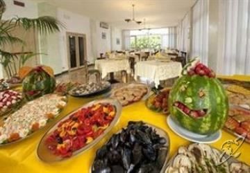 Hotel Roland 3*