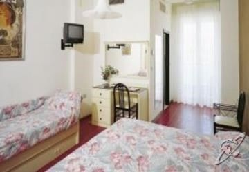 Zanarini Hotel