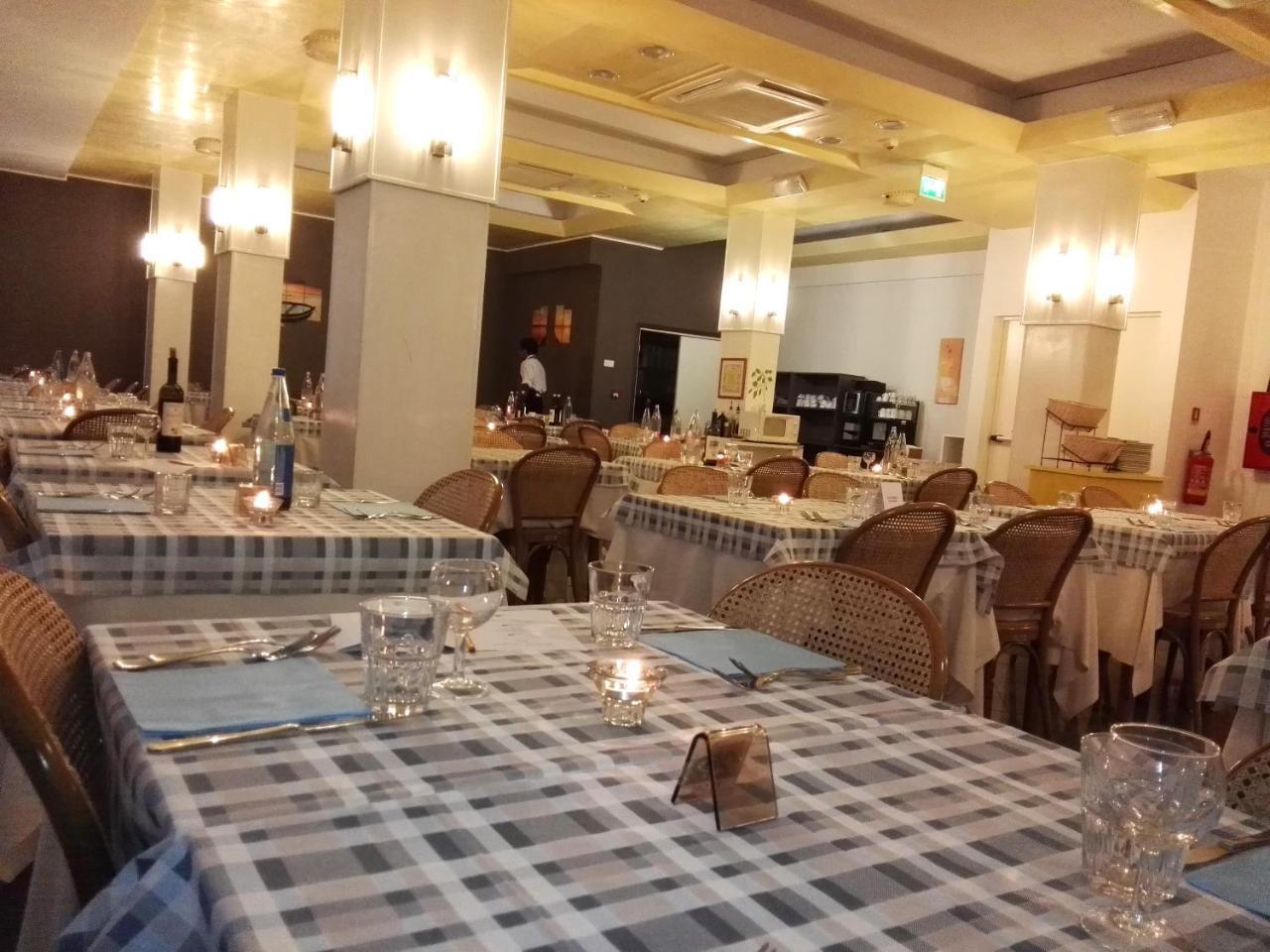 Desire' Hotel 3*