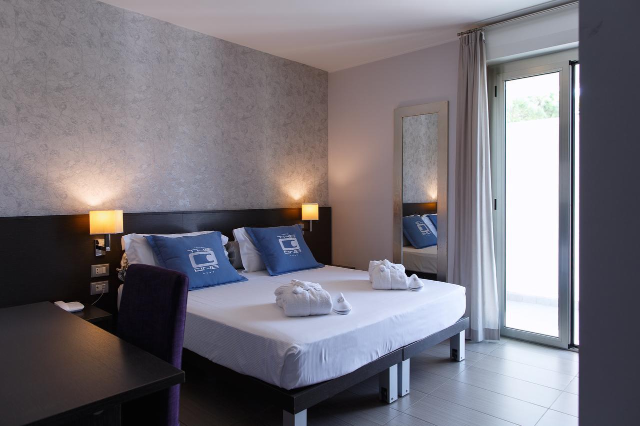 The One - Designed For Adults - Pet Lovers 4*