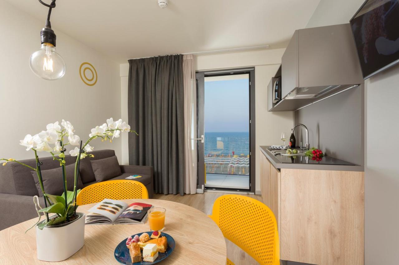 App Sea View Aparthotel Riccione