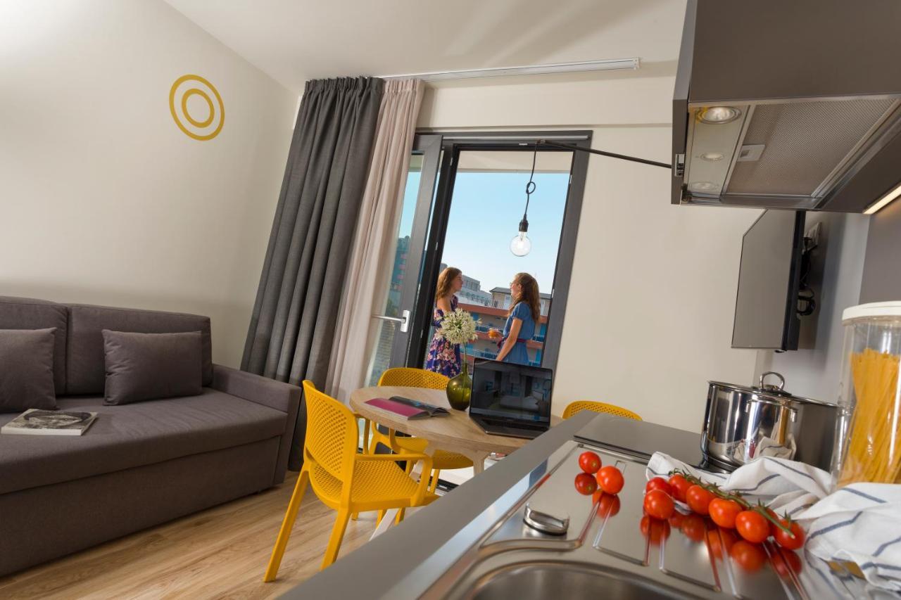 App Sea View Aparthotel *