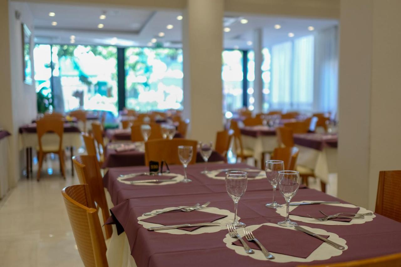 Hotel Astra 3*