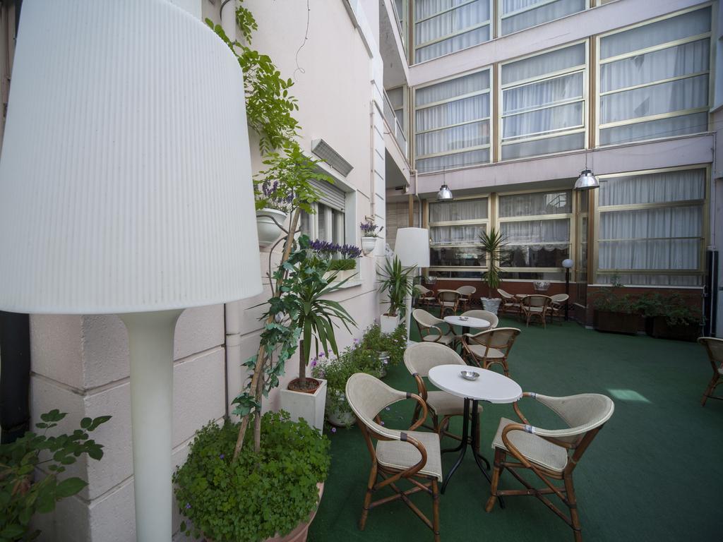 Aquila D'oro Hotel 3*