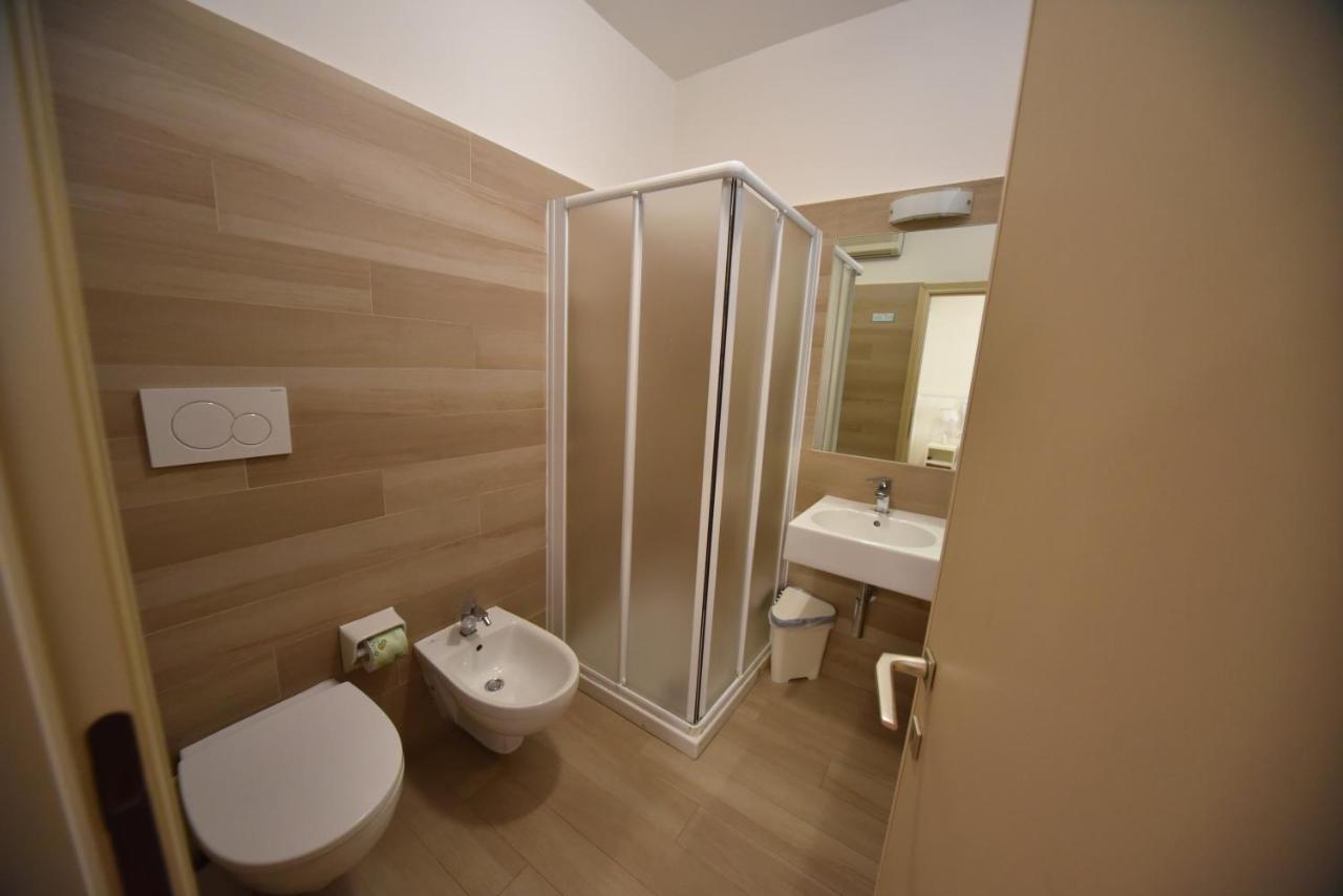 Hotel Edda 2*
