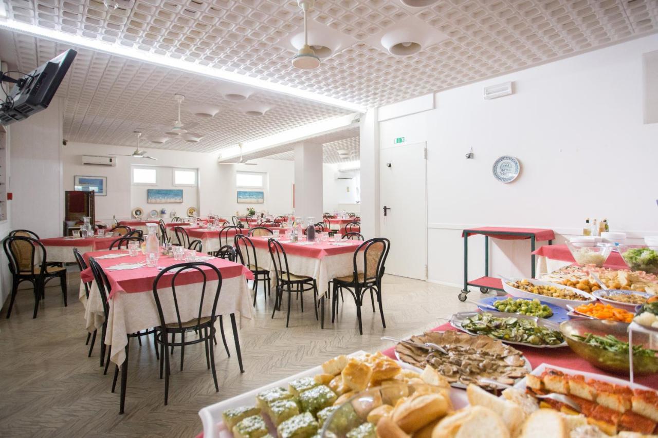 Morri - Nuova Gestione 2* Riccione