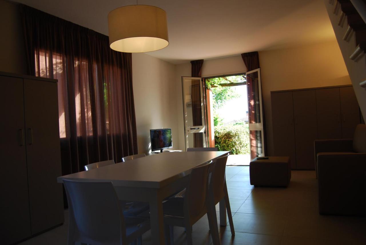 Aparthotel Residenze Al Colle Dei Pini 3*