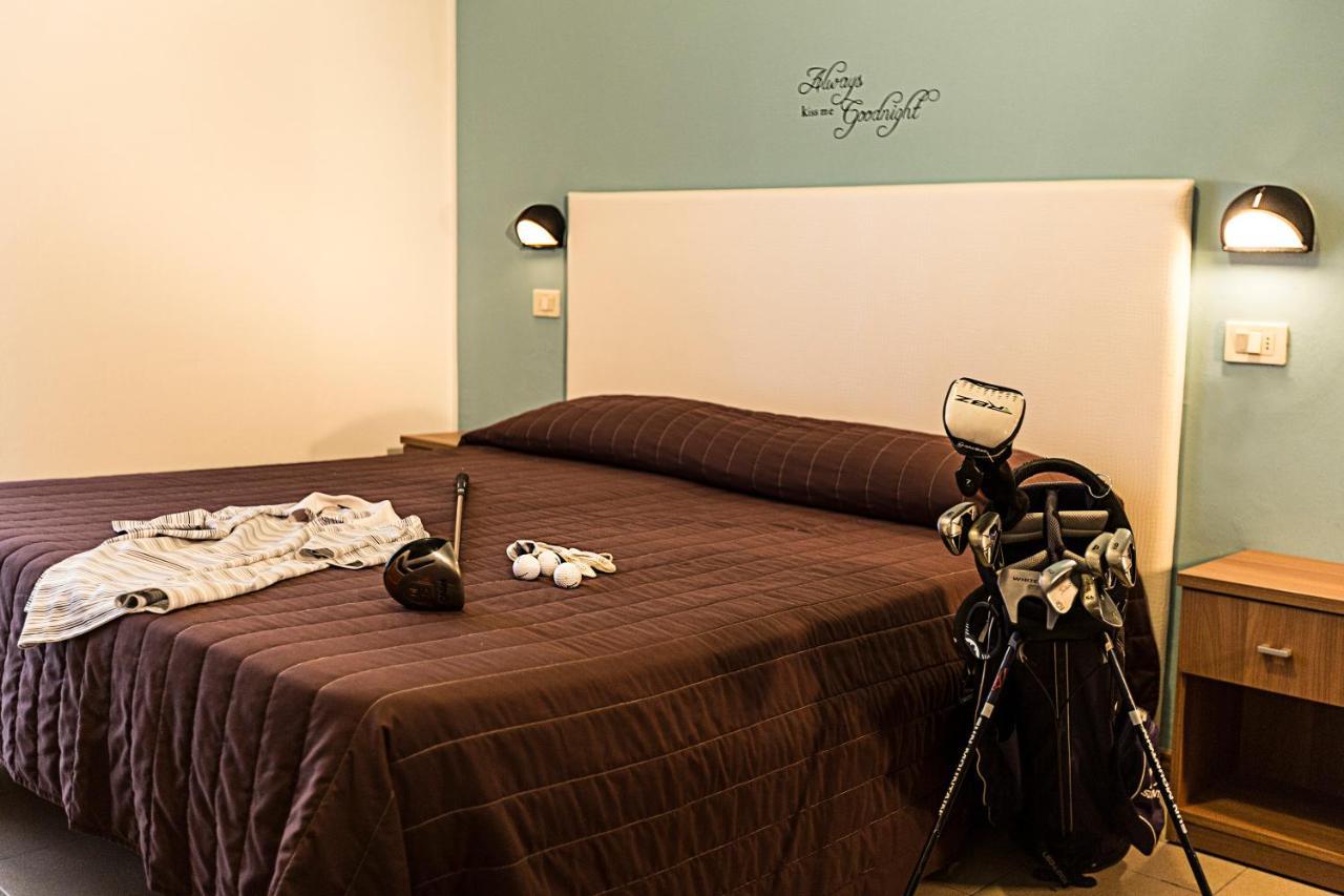 Vela D'oro Hotel 2*