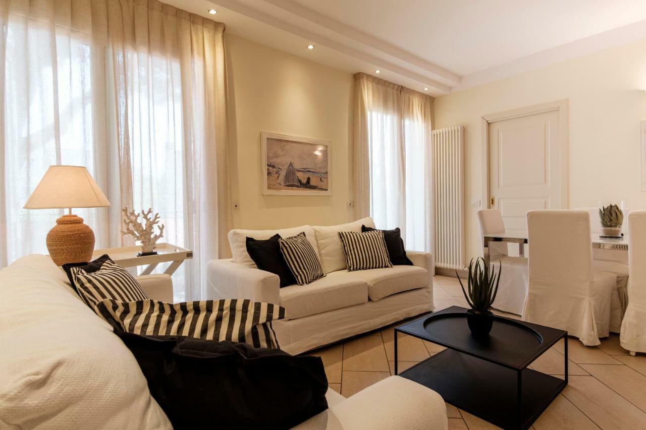 Aparthotel Lungomare - Charming 4*