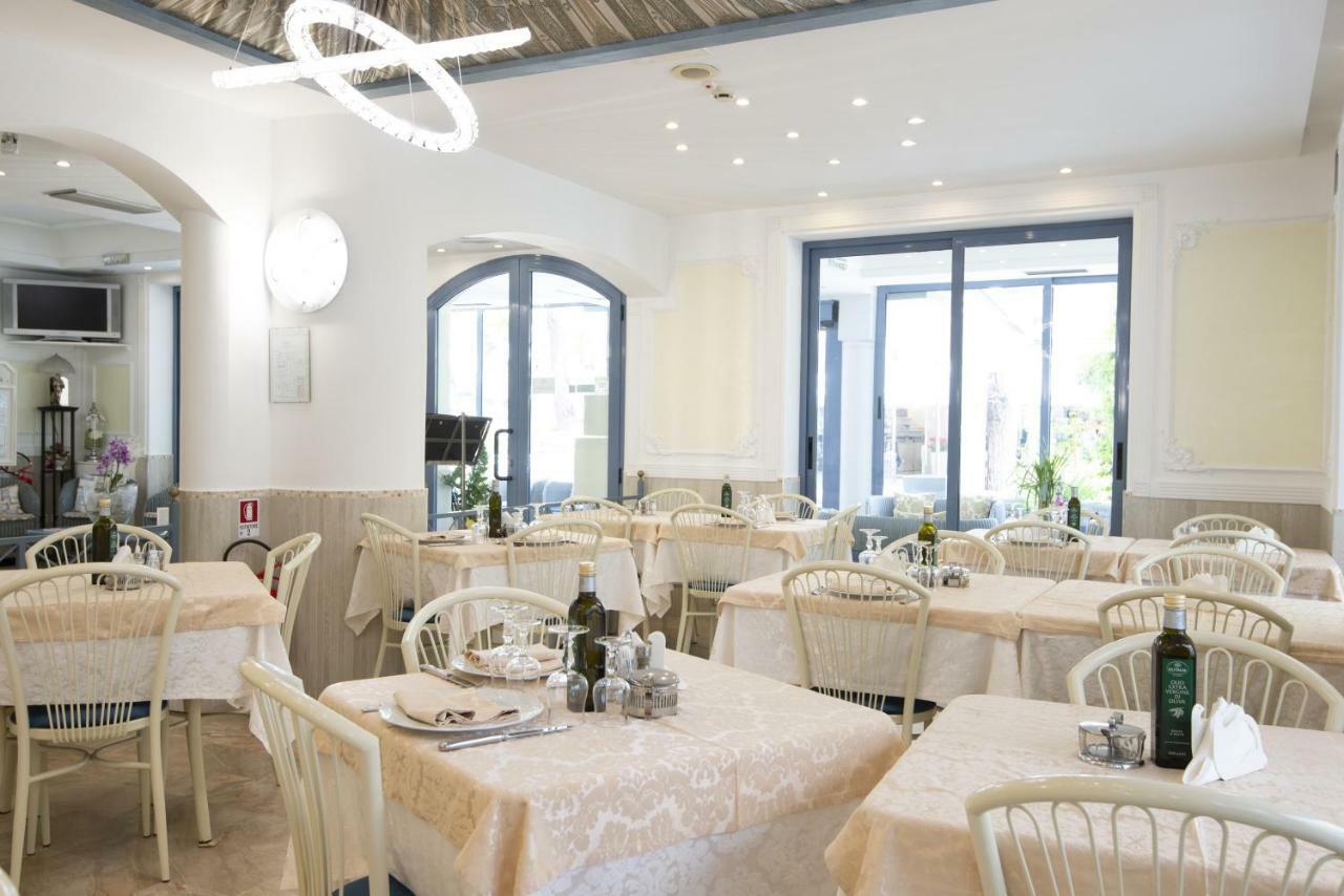 Hotel Royal Boutique 3*
