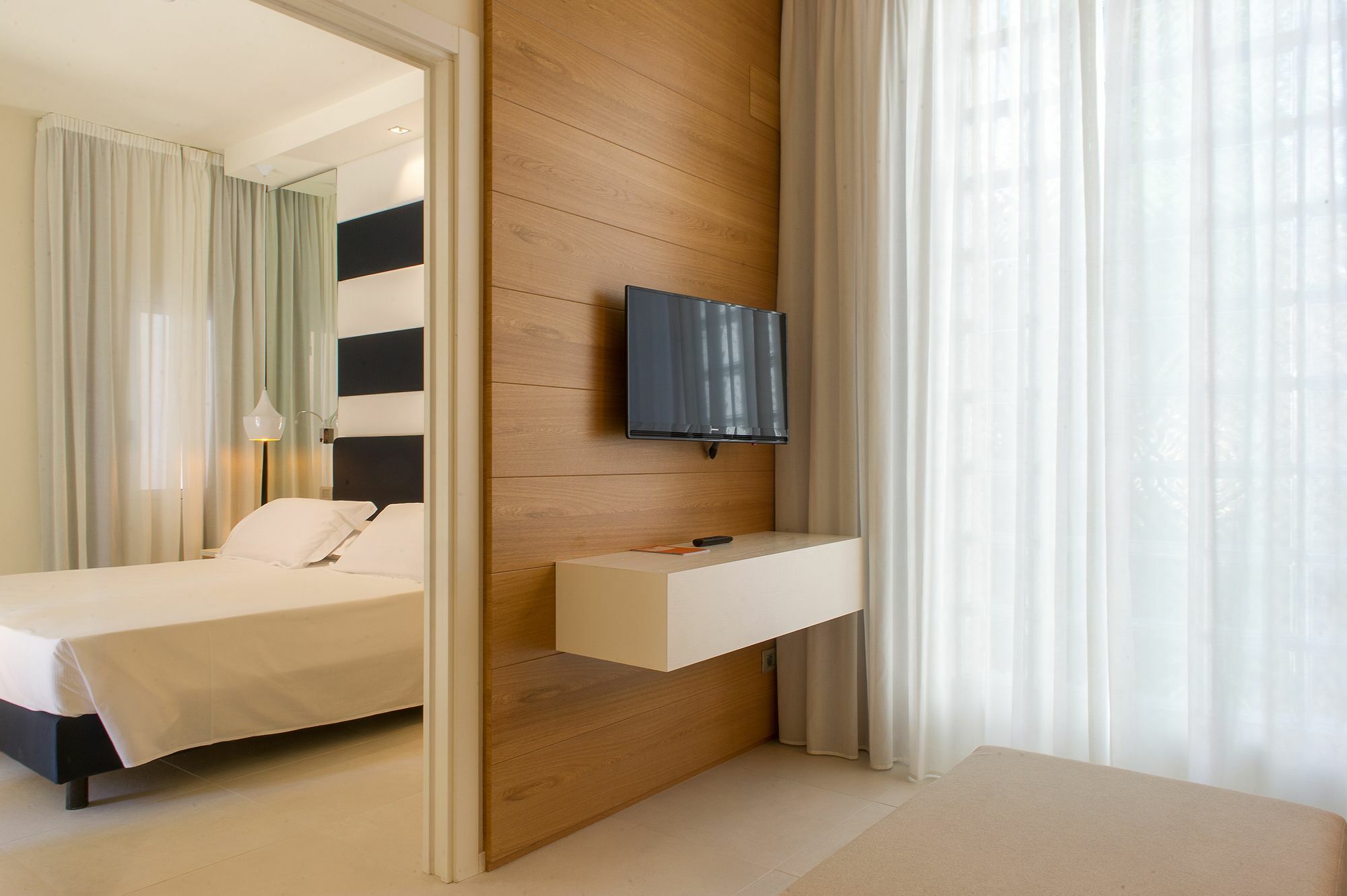 Metropol Ceccarini - Luxury