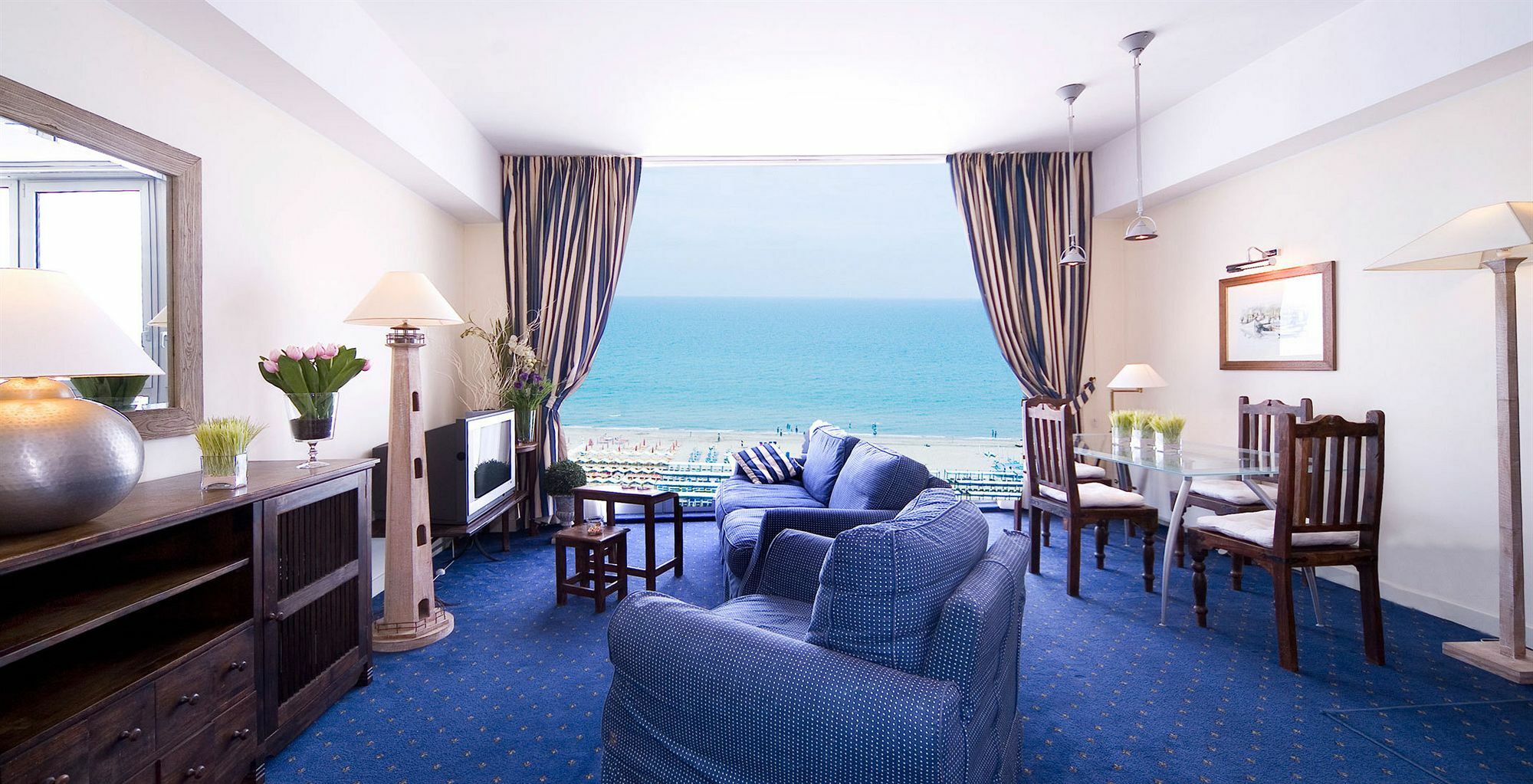 Lungomare - Charming 4* Riccione