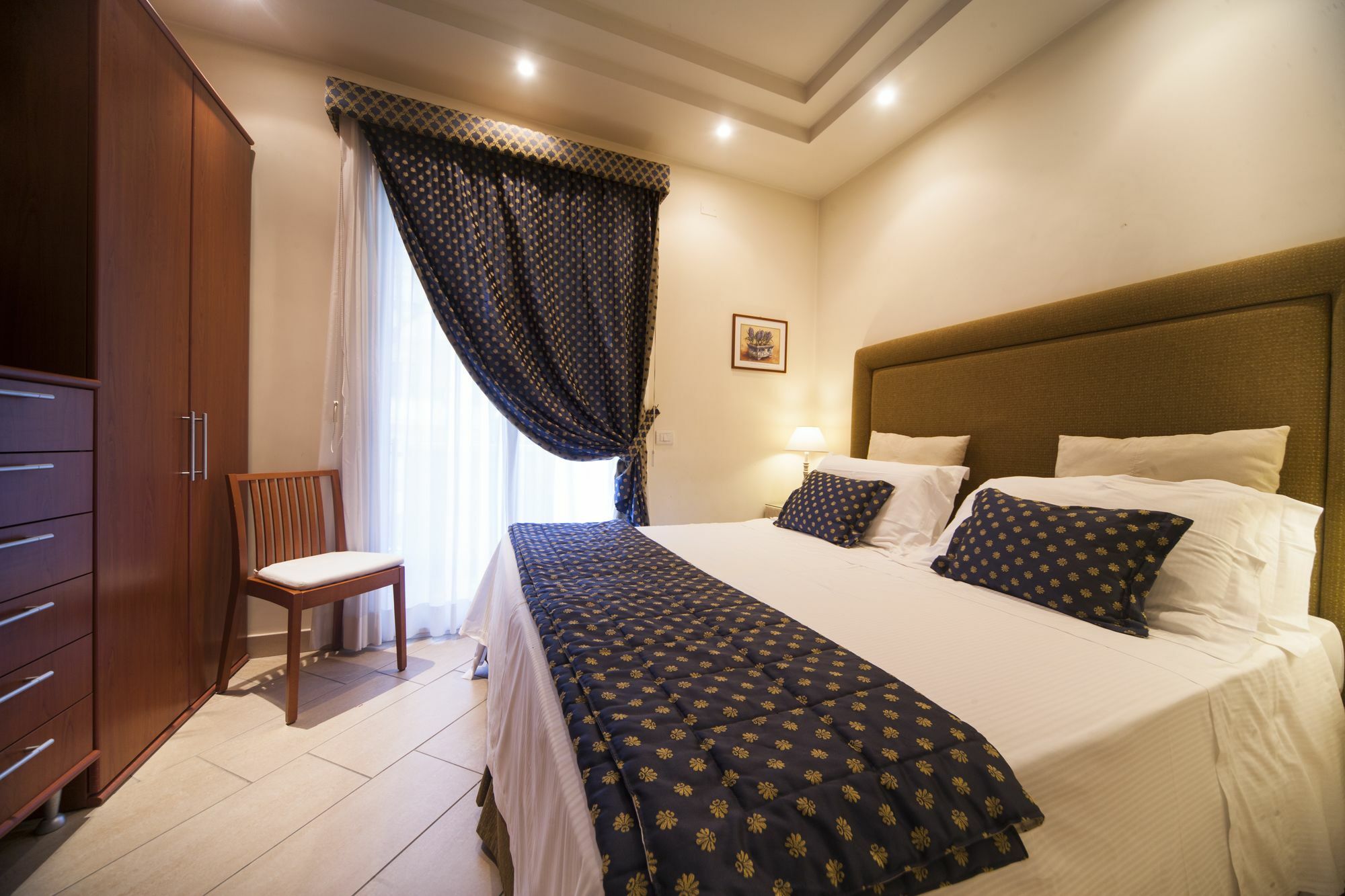 Aparthotel Lungomare - Charming Riccione