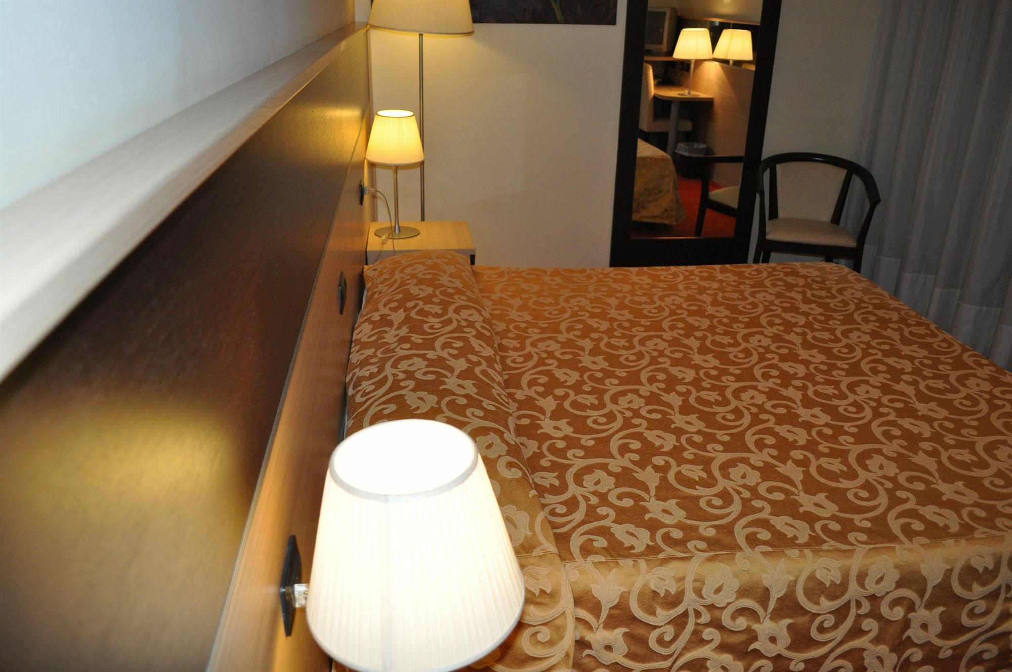 Hotel Augustus 4*
