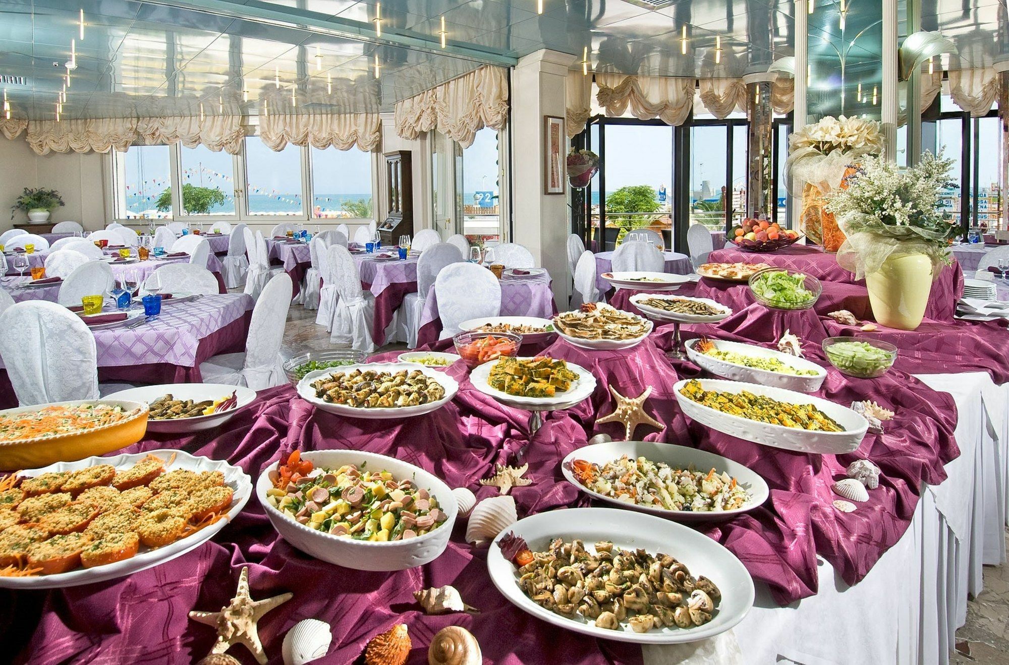 Des Nations - Vintage Sul Mare 4* Riccione