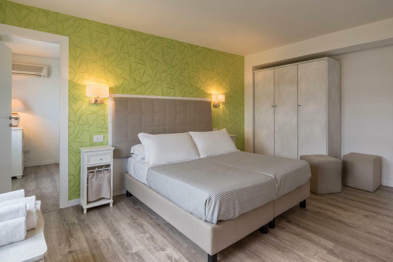 Hotel Corona Hotel