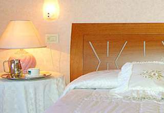 Aquila D'oro Hotel