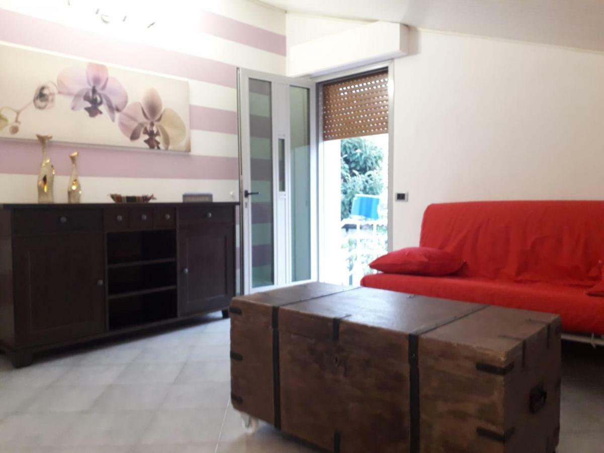 Funny Apartment
