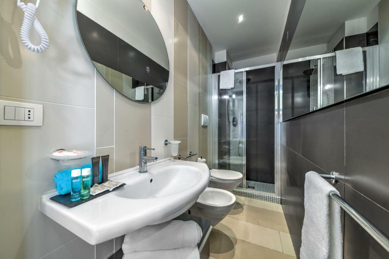 Aparthotel Altomare Riccione