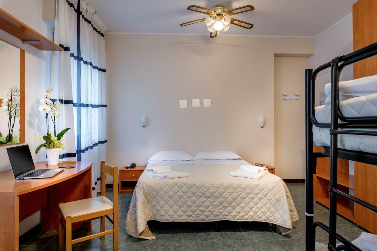 Pierre Hotel 3*