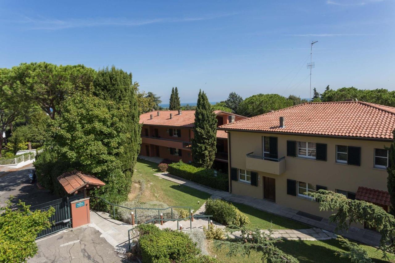 Residenze Al Colle Dei Pini 3* Riccione