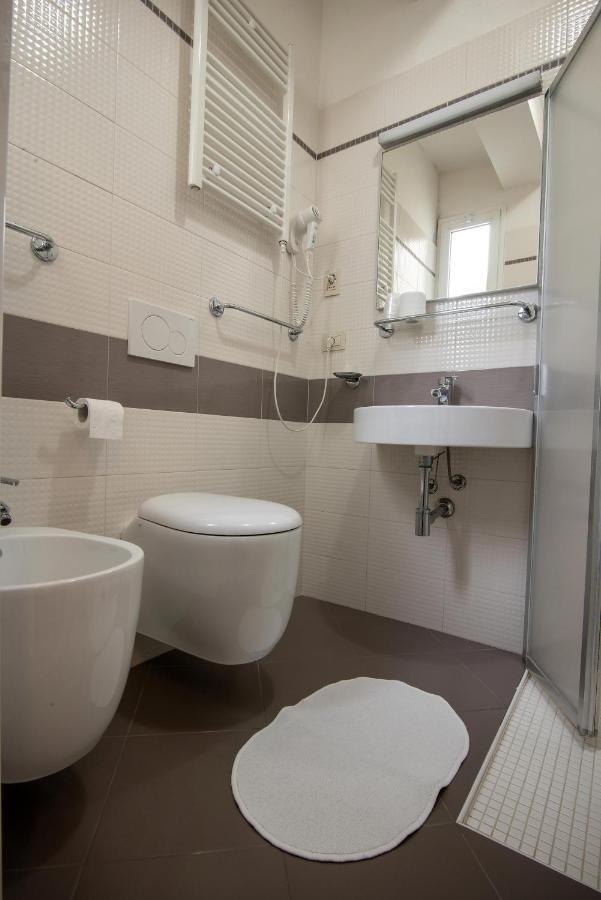 Hotel Vela D'oro 2*