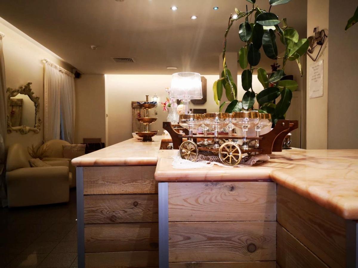 Garisenda - In Centro A - Hotel Riccione
